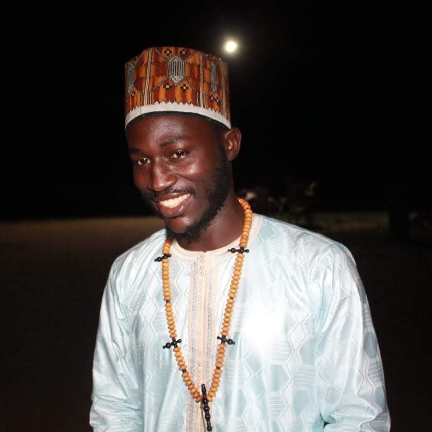 ByModTHIAM's tweet photo. Niou soppi natal si att mu bess mi.
#NouvellePhotoDeProfil
#MbecteMi https://t.co/rKXfvqLR0M