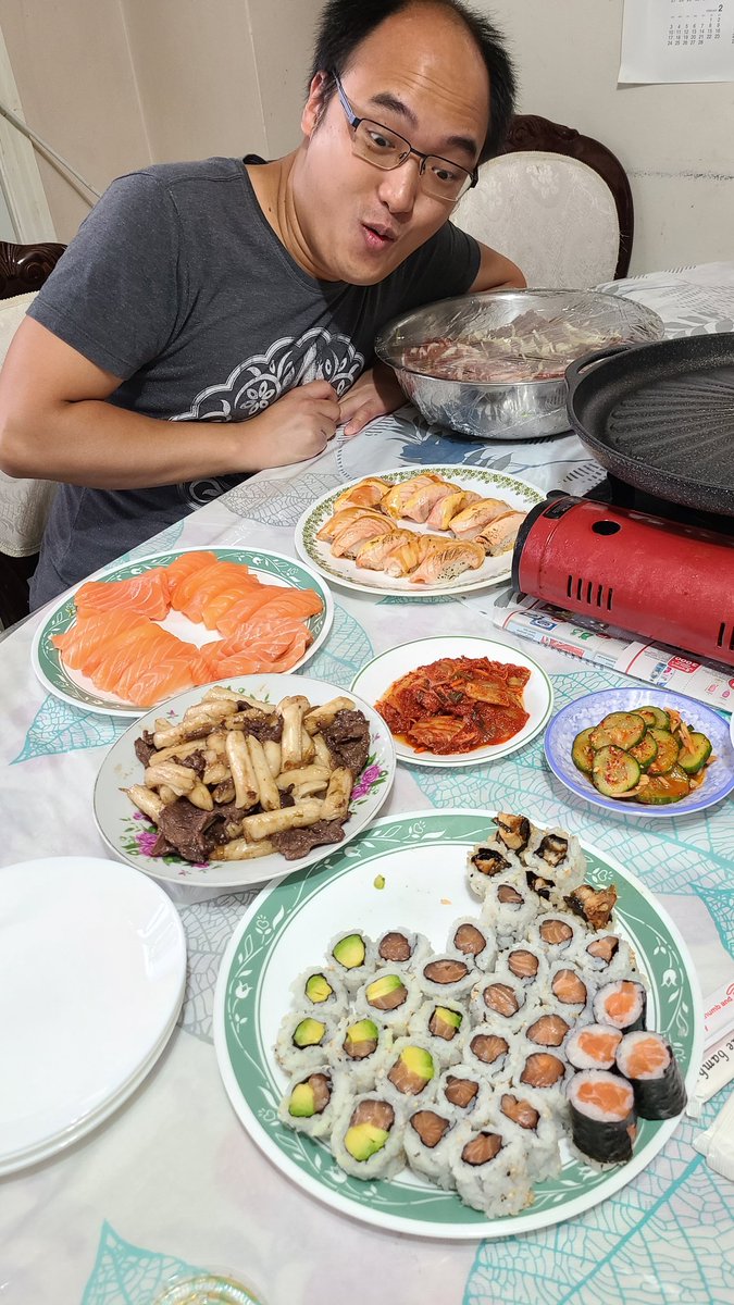 CBGamesPolo's tweet photo. Bon appetit 🤤🤤🤤 https://t.co/6MUInqKxvB