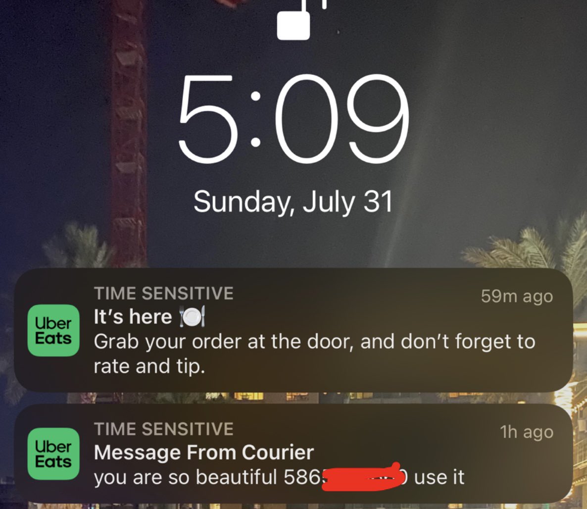 madisonlesansky's tweet photo. am i not safe from any food delivery service???? https://t.co/hRyccrjgtT