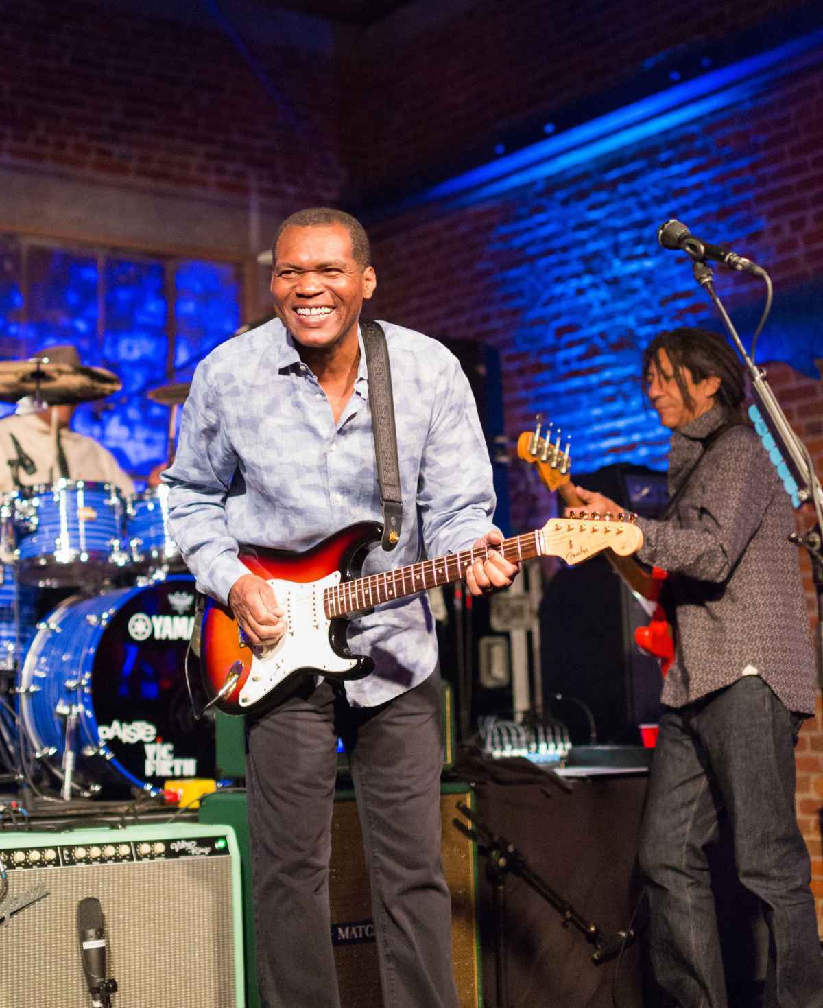 Happy birthday Robert Cray 69 years old. 