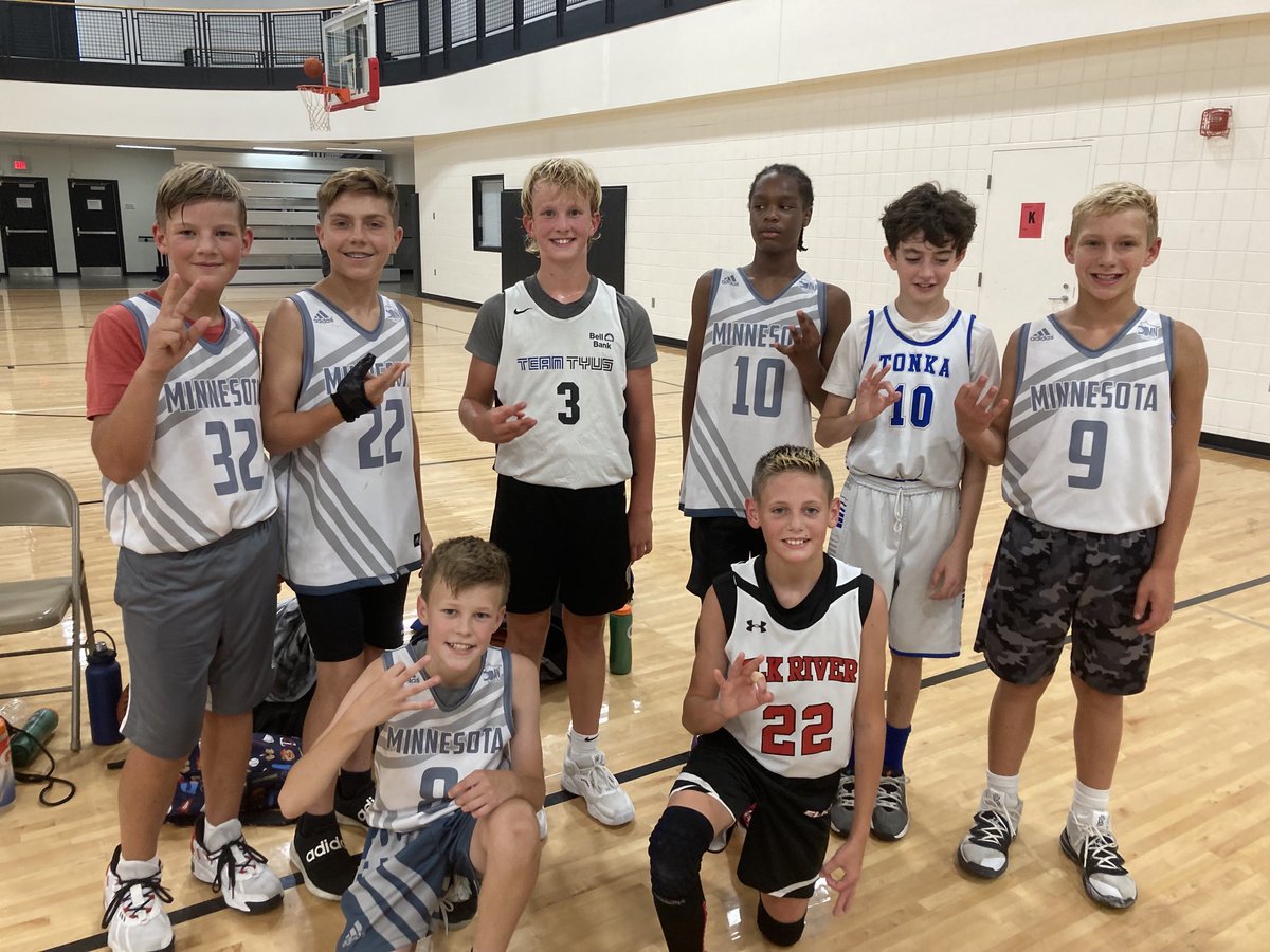 KJohnstonPSC's tweet photo. This 11U crew formed this week for the AAU Jr. Circuit - The Nationals Tourney ⁦@D1Minnesota⁩ and took 3rd place! Fun group to coach too. ⁦@bthompsonprmgn1⁩ ⁦@D1MinnesotaTom⁩ https://t.co/7P5xcD3o4V