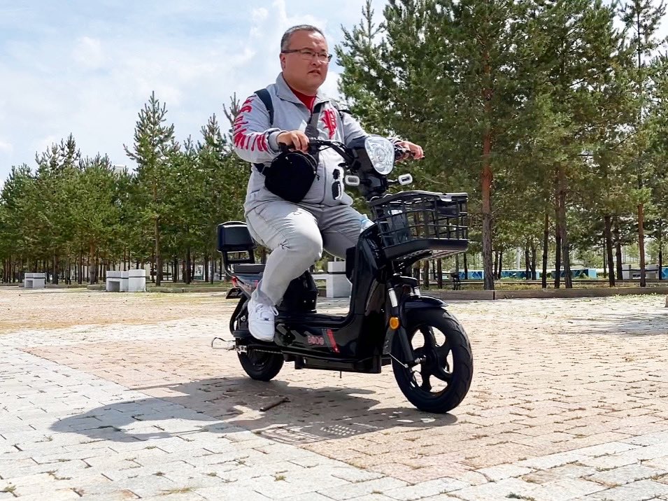 Zhamkeyev_e's tweet photo. 🚴‍♂️Жаңа электровелосипедке шолу (обзор) 🚴‍♀️Дала жүрек🚴‍♀️ ю туб каналымда😍 
❇️Көріңіздер, өте қызық👍 https://t.co/pqW2gjnCRn