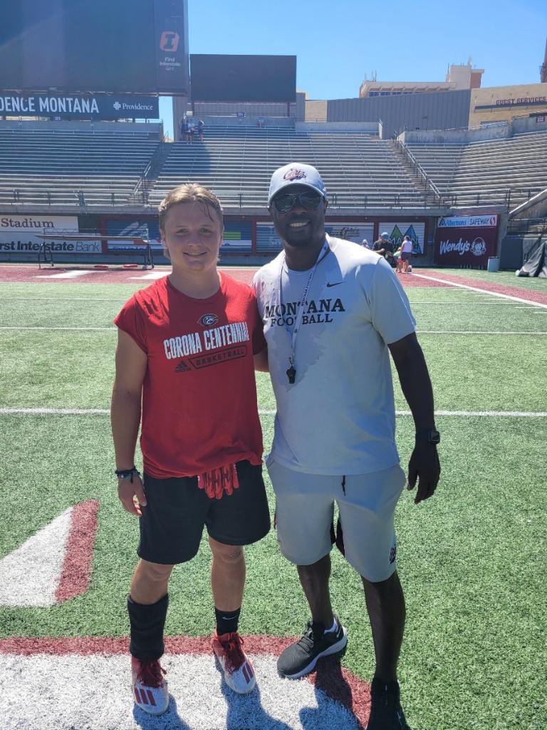 cplewe34's tweet photo. Had a great time at the Montana camp today. Loved putting in work and talking with the coaches. Senior szn rollin in… @GrizCoachGreen @MontanaGrizFB @LockDown @heres_rj @GregBiggins @Cen10Football https://t.co/oFou8dnhSb