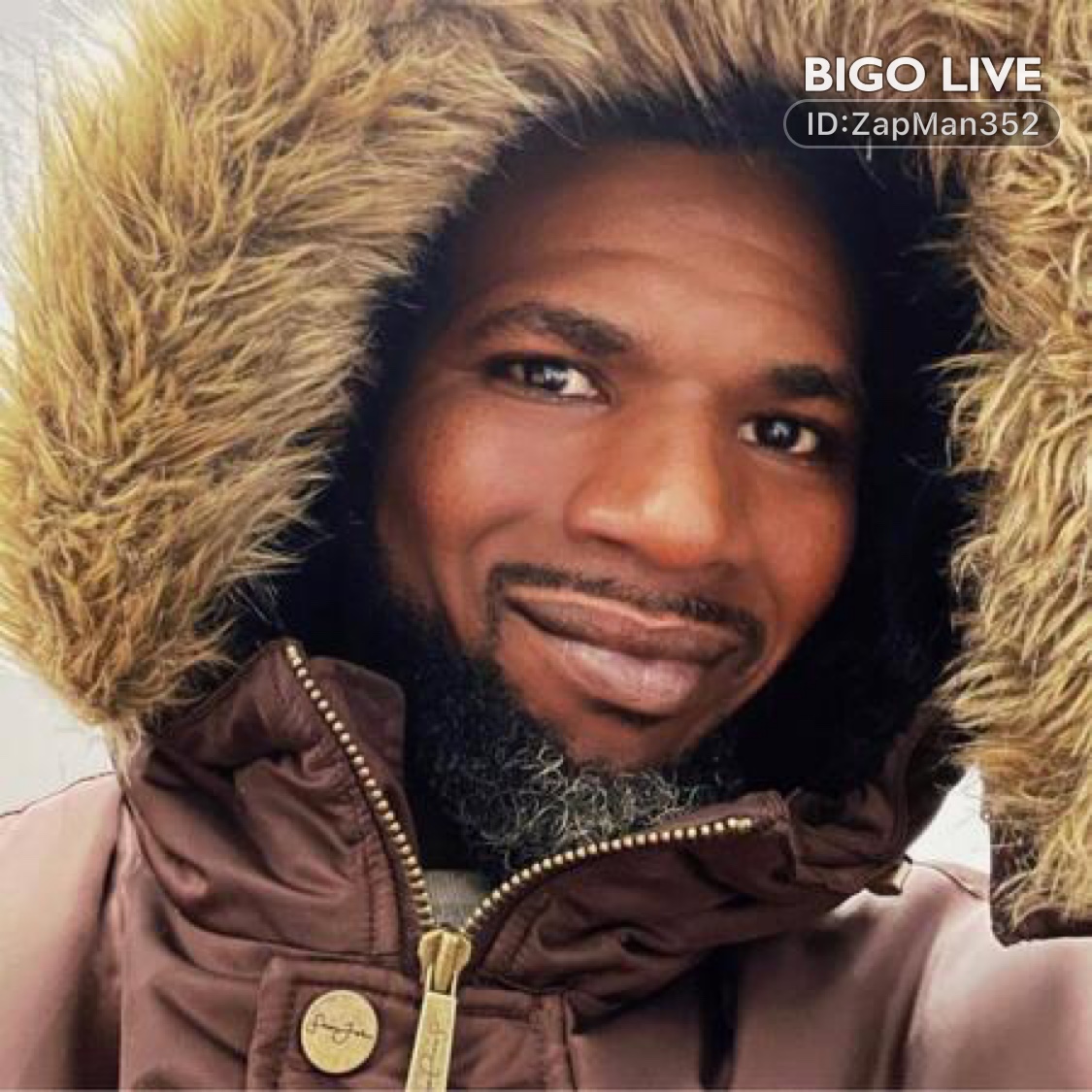 zapman352's tweet photo. Come and see Hello Kings &amp; Queens  streaming live on #BIGOLIVE and make new friends! 
https://t.co/ok8zqOgcye https://t.co/2JTF77ehLP