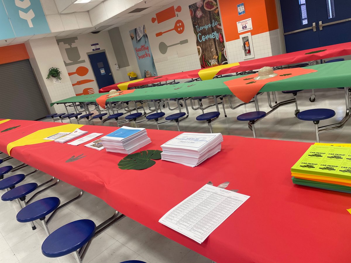 VDomiPLGuru's tweet photo. It is the eve before our teachers arrive and we can not wait! We have planned for this day for the last 5 months to ensure we our living up to our campus vision of Providing high quality instruction! #ThePowerofWe #MakingLearningaWalkinthePark @BESSSAISD @ssaisd https://t.co/S8bTwWqXXh