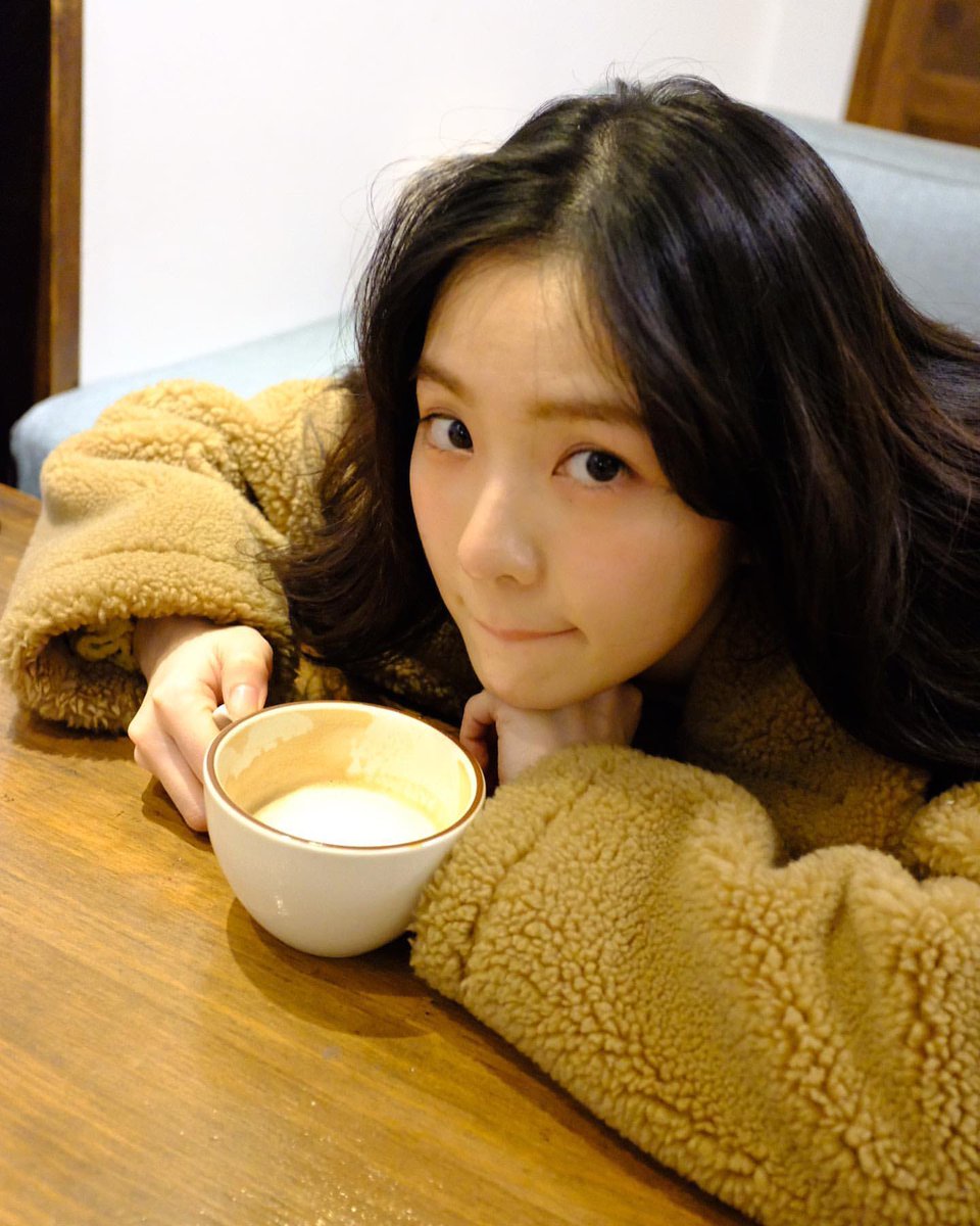 3___2__9's tweet photo. 코코넛현 
밀크티현 https://t.co/Jd2oGK6UEa