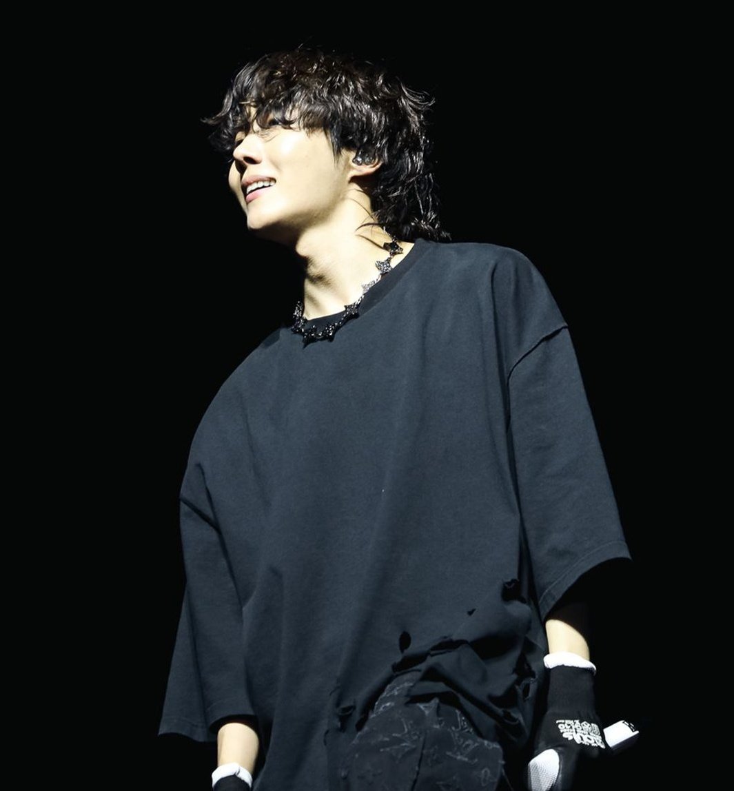 I'm so proud of you, Jhope! The duality and musicality in your Lolla setlist was outstanding! Saranghae! 💜 <a href="/bts_bighit/">BTS_official</a>