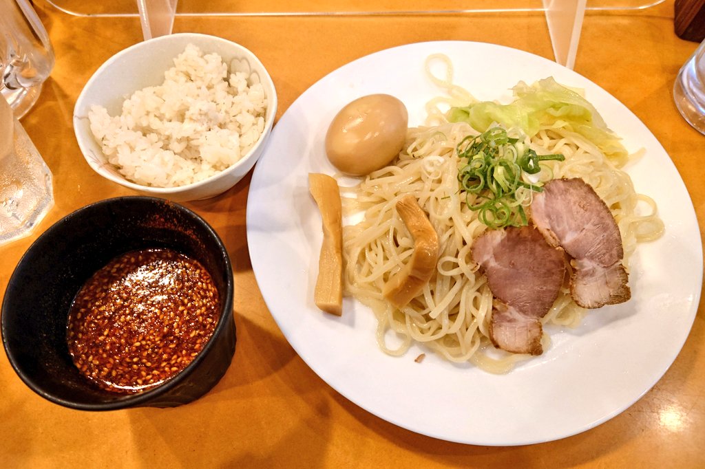 تويتر Mars 釣りに行けない人 على تويتر 今日の昼ご飯は尾道らーめん めでたい屋で 広島つけ麺 2辛 値上げ後 初めて行って来ました 月曜日は鯛めしサービス 昼食 ランチ ラーメン 尾道ラーメン つけ麺 広島つけ麺 大辛 鯛めし めでたい屋 تويتر Mars 釣りに行けない人 على تويتر 今日の昼ご飯は尾道らーめん めでたい屋で 広島つけ麺 2辛 値上げ後 初めて行って来ました 月曜日は鯛めしサービス 昼食 ランチ ラーメン 尾道ラーメン つけ麺 広島つけ麺 大辛 鯛めし めでたい屋