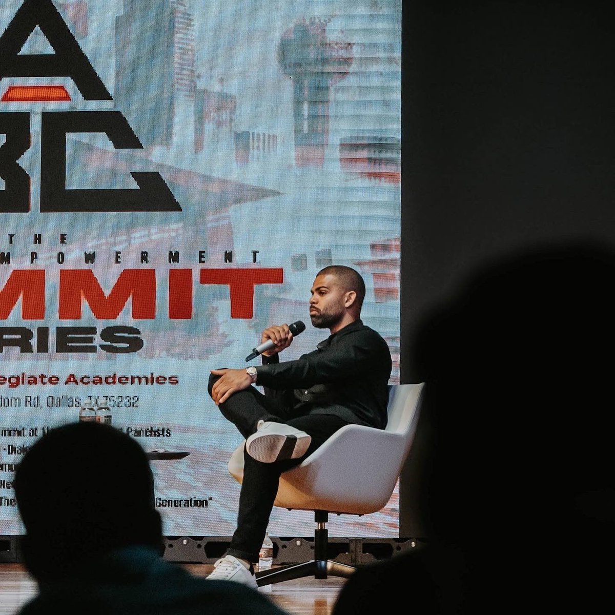 TimMartin_TX's tweet photo. Thank you 2 everyone who attended the 1st Empowerment Summit. Parents, Coaches and members of the community shared knowledge and great insight to some of the issues we are having in the basketball industry.
I look forward to us all coming together and killing Ego in the city #DFW https://t.co/lxsFYtbY7w