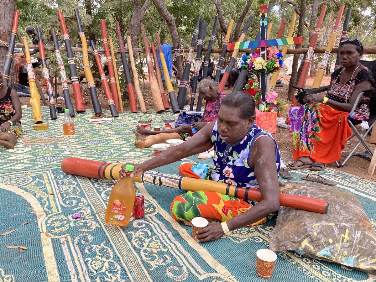 Yidaki painting at Garma