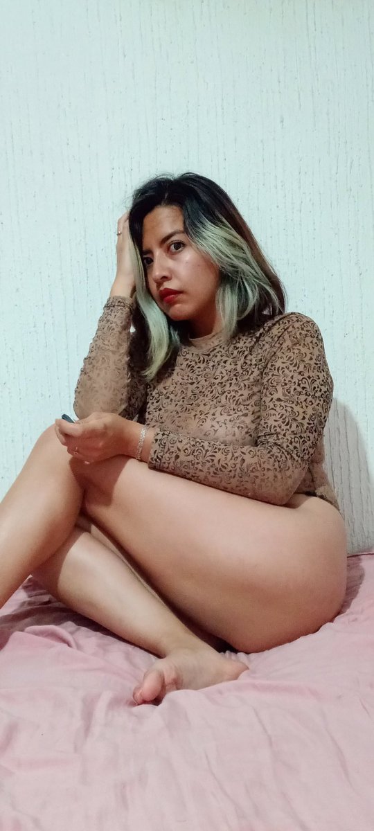 danve2321's tweet photo. Noches de desvelo 🤪

#sexy #Latina #animalprint #onlyfans #lipslip #CurvyBodies #legs #MorenaSensual https://t.co/rrZwUdu21v