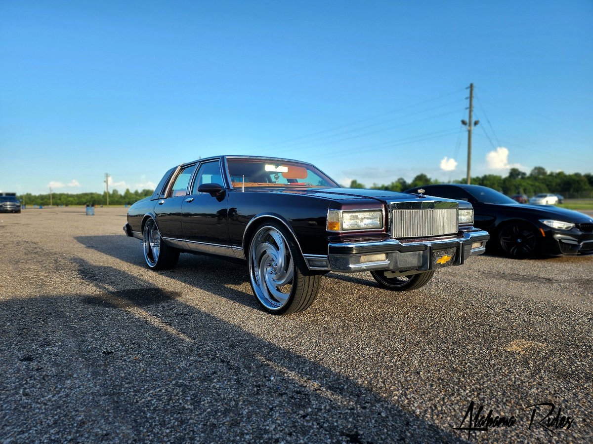 Caprice LS on 26 Inch @RUCCIWHEELS