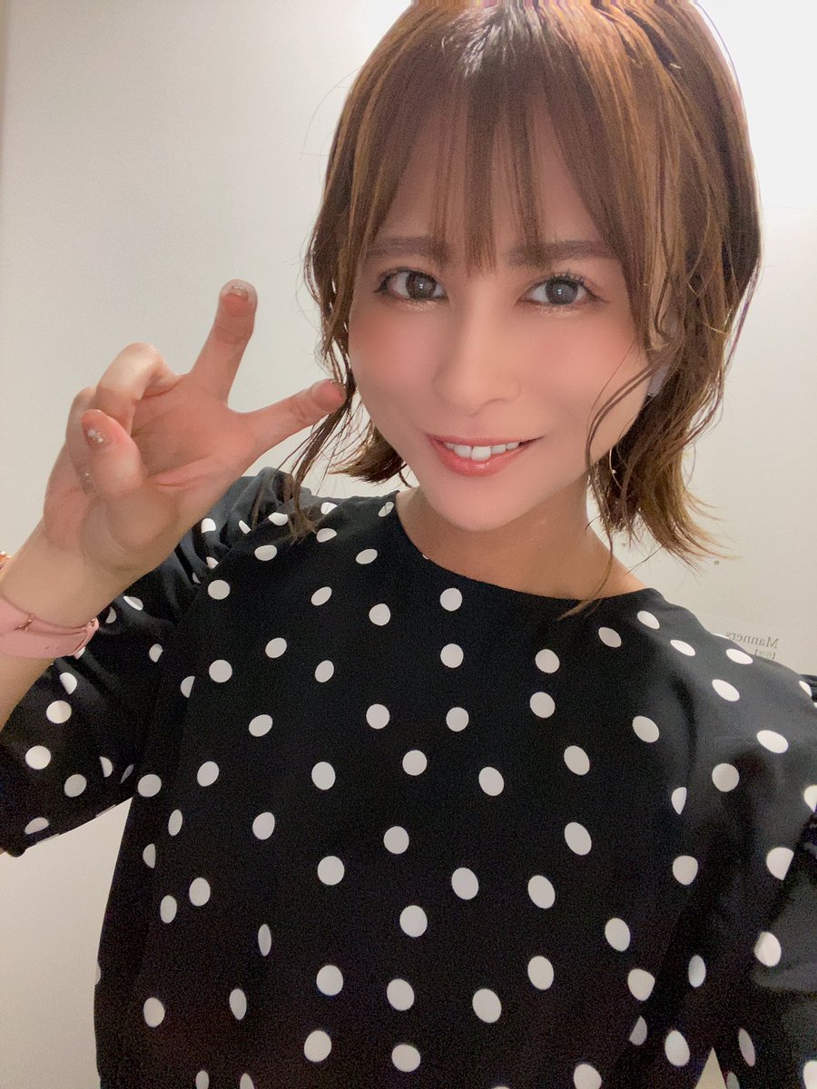 karenren_1103's tweet photo. 八月！！！
八月もよろしくお願いします🥺 https://t.co/ZdaVtDmV7Z