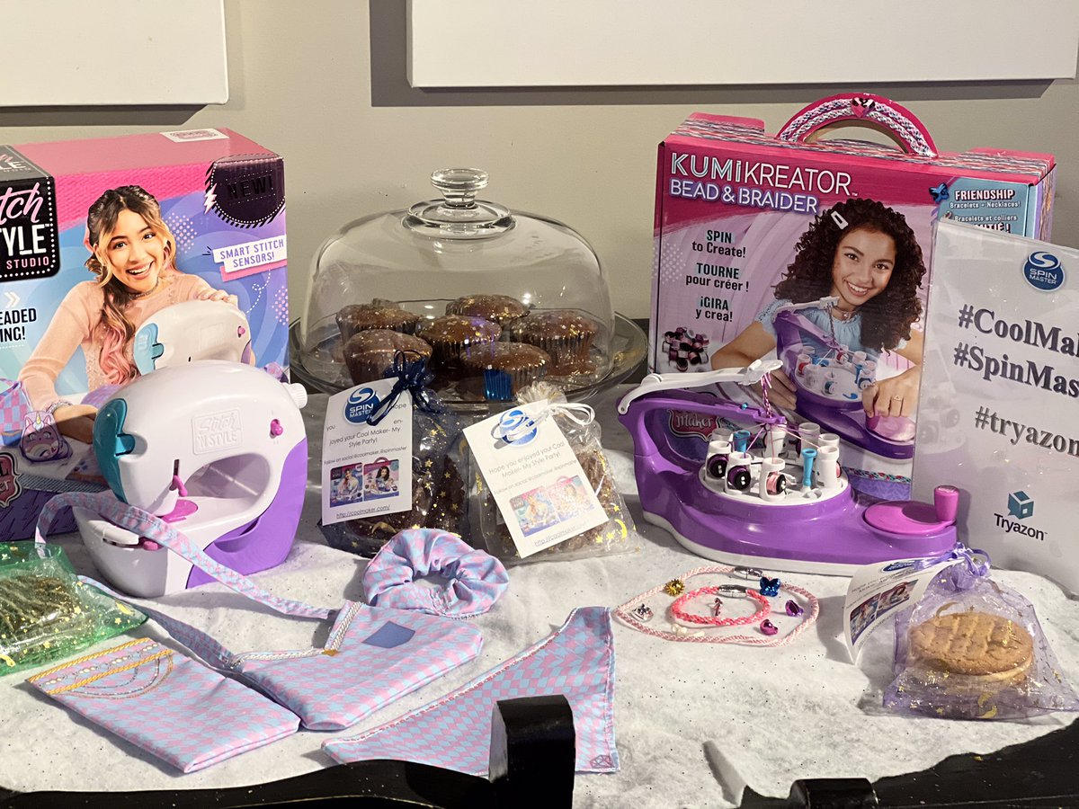 JillMar72290768's tweet photo. Everyone had so much fun!!! Thank you @Tryazon @SpinMaster #CoolMaker #SpinMaster #tryazon https://t.co/cnWBvyoPkp