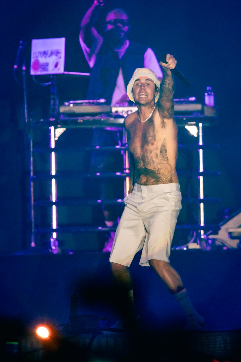 LuccaSummerFest's tweet photo. Grazie @justinbieber !
Una serata strepitosa della grande popstar canadese!
Lucca Summer Festival 2022 si chiude nel migliore dei modi!
#LSF22 https://t.co/P2jU3nP4Vl