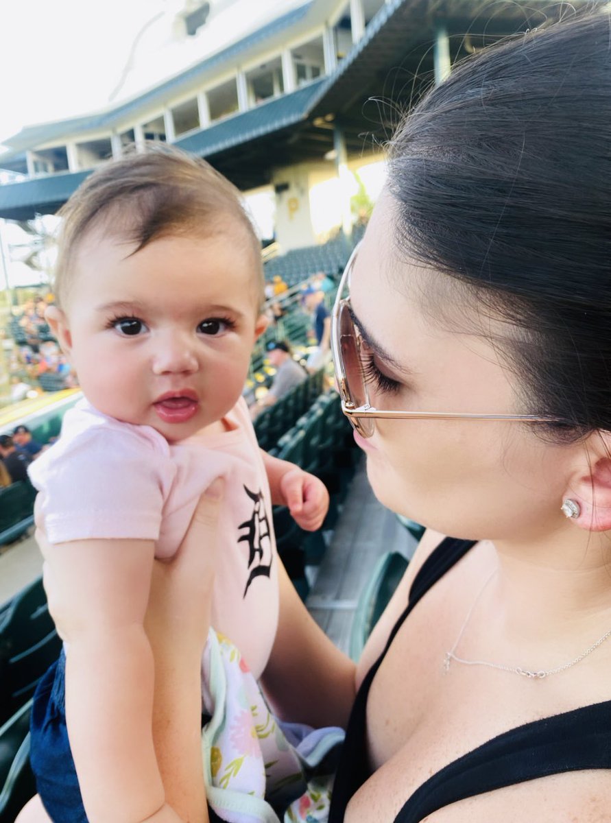 huntyre_shae's tweet photo. baseball baby ⚾️🐯 https://t.co/ds0Hlq9DG6