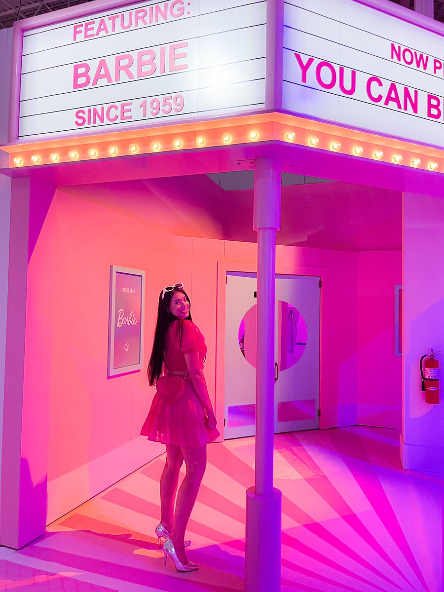 getupandglowpod's tweet photo. Hiya Ken…wanna go for a ride?🎀 https://t.co/IJOIyx9Tm6