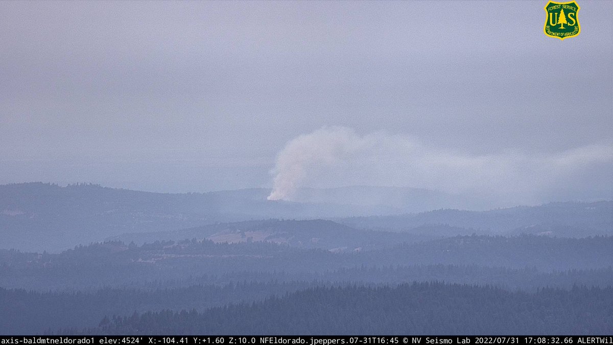 CAFireScanner's tweet photo. #GraceFire near #PilotHill, El Dorado Co: AA230 reporting 3-4 acres w/ moderate rate of spread in grass &amp; oak woodland, no imminent structure threat but some nearby. 2 addl tankers for a total of 4 (1 to be a large air tanker). Graceland Pl &amp; Starling Ln. https://t.co/6tcQBZ3ZMQ https://t.co/G1YF86B0im