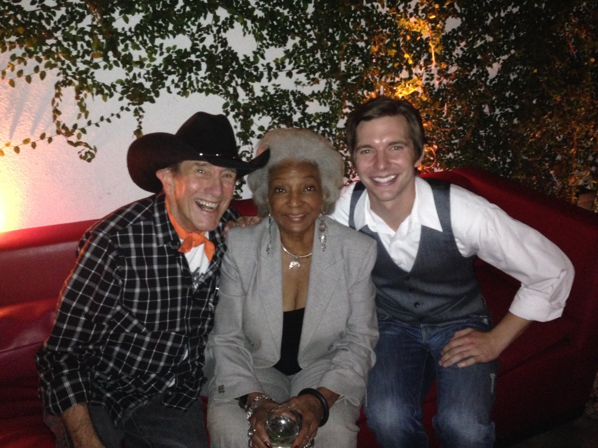 KellyMisekJr's tweet photo. I had the chance to spend some time with Nichelle Nichols when I met her at a fundraiser in Los Angeles. She was kind and funny and so very welcoming. I have always been profoundly grateful for that experience. Nichelle, you are a legend, and will be sorely missed. ✨❤️ https://t.co/l7Q3giR8Ct