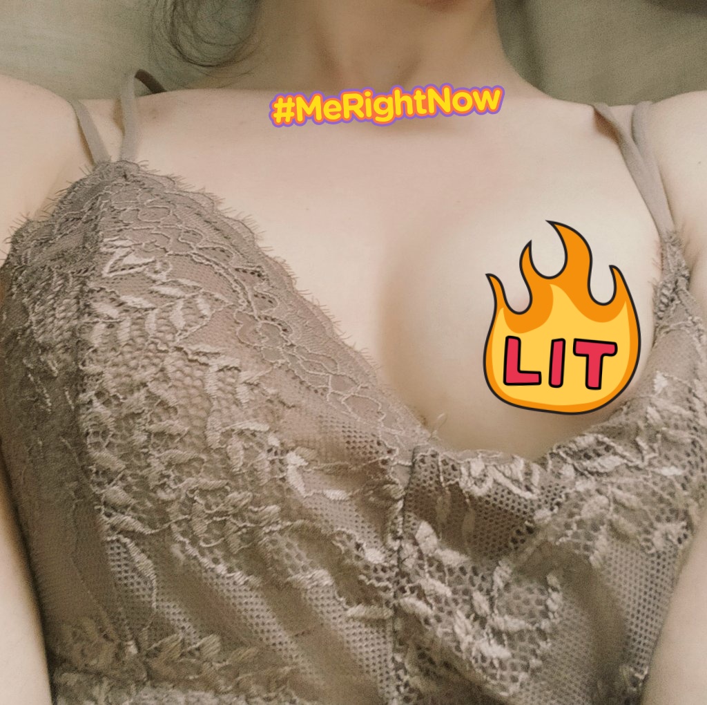 Itsmarygum's tweet photo. Session till u cum💦 I'm selling my nudes, videos, custom, sexting

🔥Kik me n Snapchat💸 

#kik Marygum23❤😛

@Jeroeny69  @find0m  @Hawker881_Promo  @AdultBrazil   @DirkHooper @zupergeil40 @OddDoctorX @blackcorner_off @Dante7879 @RTsubby @RT_Pig @_Illicit_Still @AdminLK plss Rt https://t.co/eFOuVzR8tu