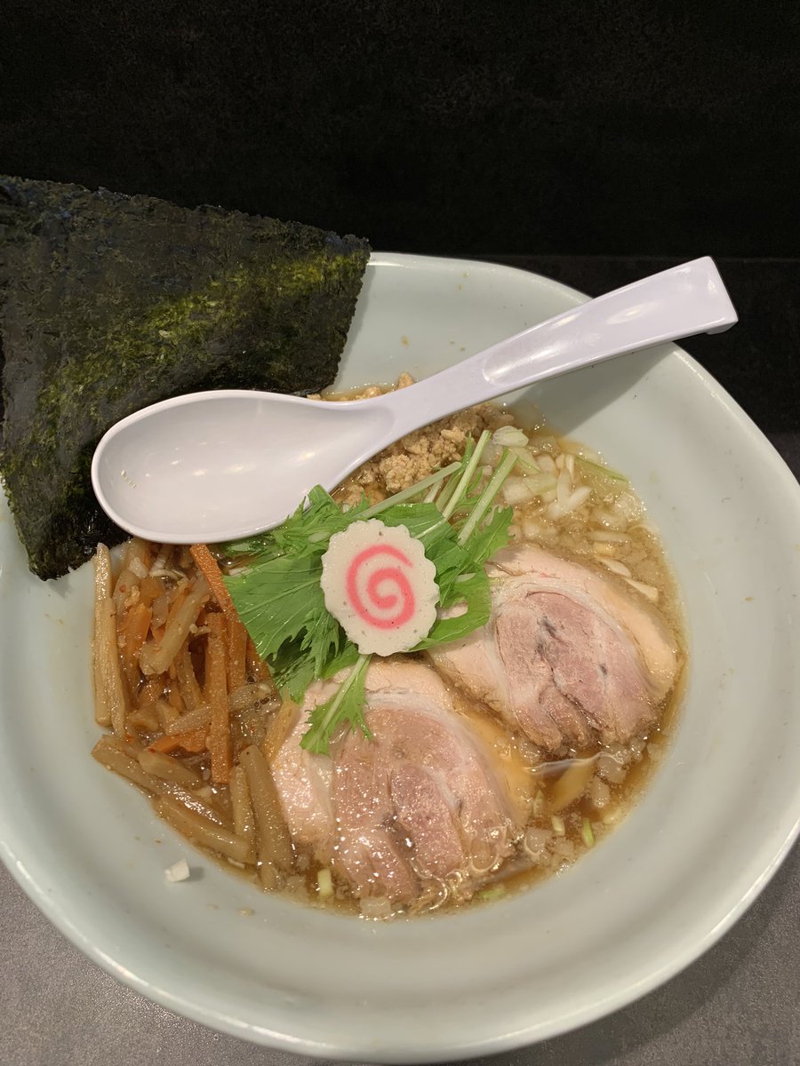 maqi_m17's tweet photo. #ONEandTWO（#小川町駅）
あっさり醤油らーめん　800

139／1,535
#弊社マネ麺
#有麺団
#ラーメン
#完飲 https://t.co/59XDhWeGDX