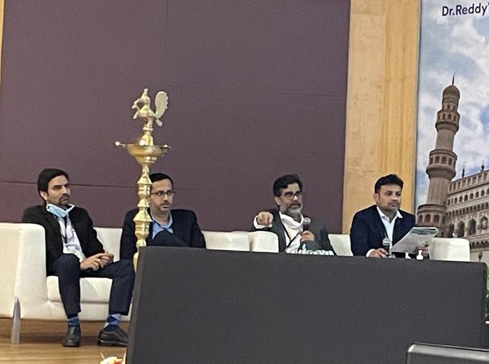 Chaired a great and informative session on updates in Urological cancers with many take home messages . Wonderful meeting at Hyderabad @YouthUSI @abhisingh82 @UroZedman @drmilapshah.Thank you for inviting me for the same.
