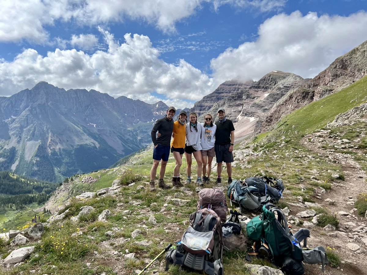stephaniebutzer's tweet photo. #FourPassLoop is always beautiful and beastly, and sharing it with family over the past few days was simply a dream come true.
This was an adventure two years in the making, but the memories will last a lifetime. β€οΈπβ° #Aspen #backpacking https://t.co/cQ22Fii5Rx