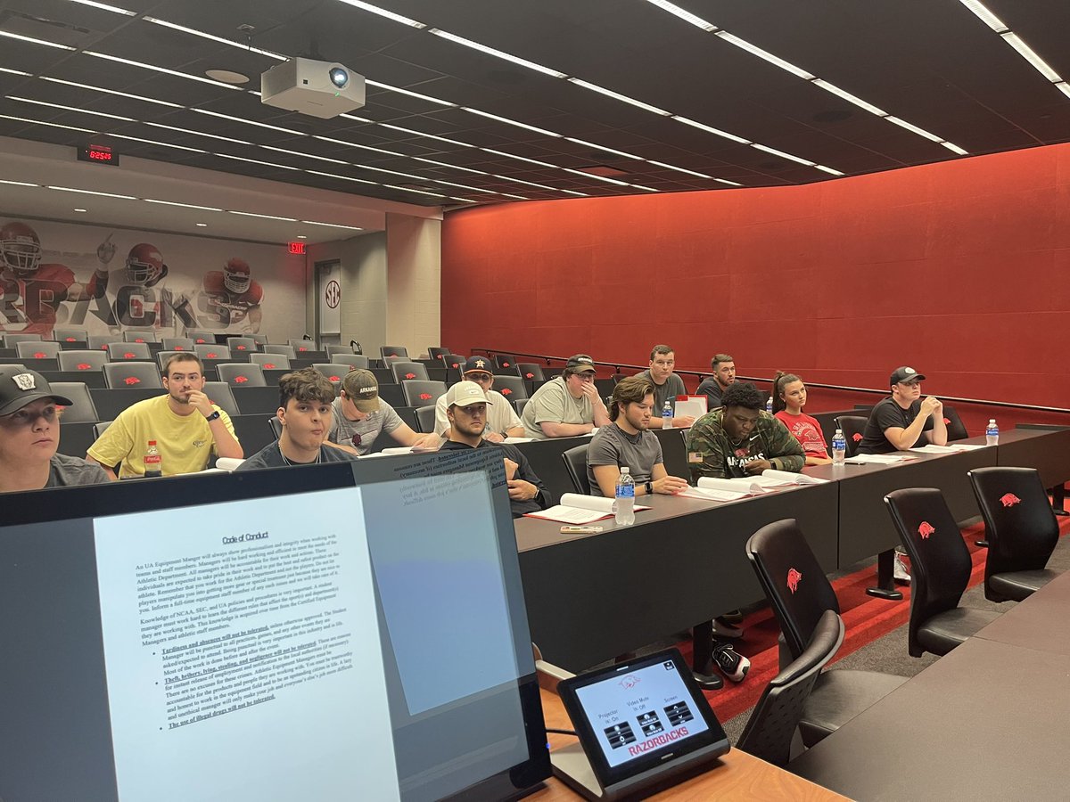 RazorbackEquip's tweet photo. Our student managers reported tonight! Great to have the Swag Crew back on campus! Gearing up for fall camp. GO HOGS! 🐗🔥 https://t.co/iCHCwzdf5q