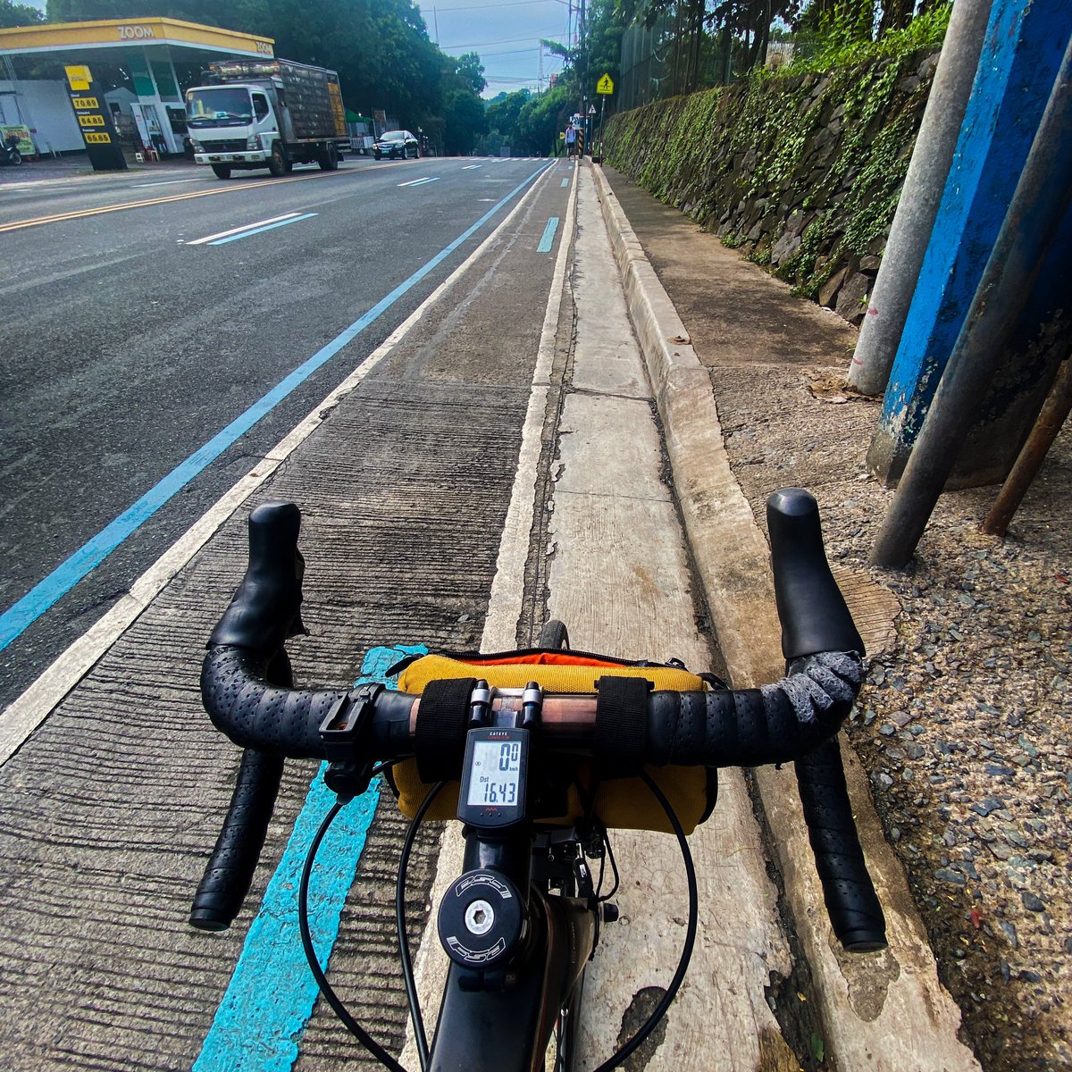 HappyA420's tweet photo. For an executive rider, it’s the journey, the experience and the learnings that counts. Road to gravel world champs. 2 month countdown starts today! (Basta approve ang visa at magkaroon ng budget 😆) 
#bikelife 
#bikerace 
#rideeveryday 
#lynskeyriderbymanager https://t.co/0LLGSlUqHB