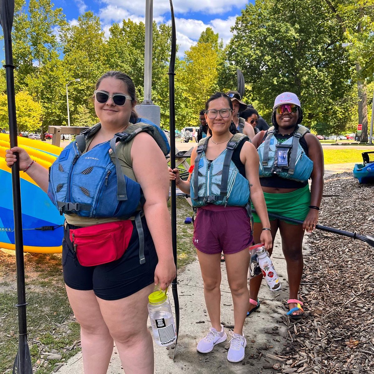 SOTC_CLE's tweet photo. After a weekend of bad weather, SOTC interns finally got to hit the water and kayak in the Rocky River! Did you know that the Rocky River  is about 9 miles long? While interns didn't kayak all 9 miles they still had a good time enjoying the water! 🛶

#summeronthecuyahoga https://t.co/pk5O40pds7
