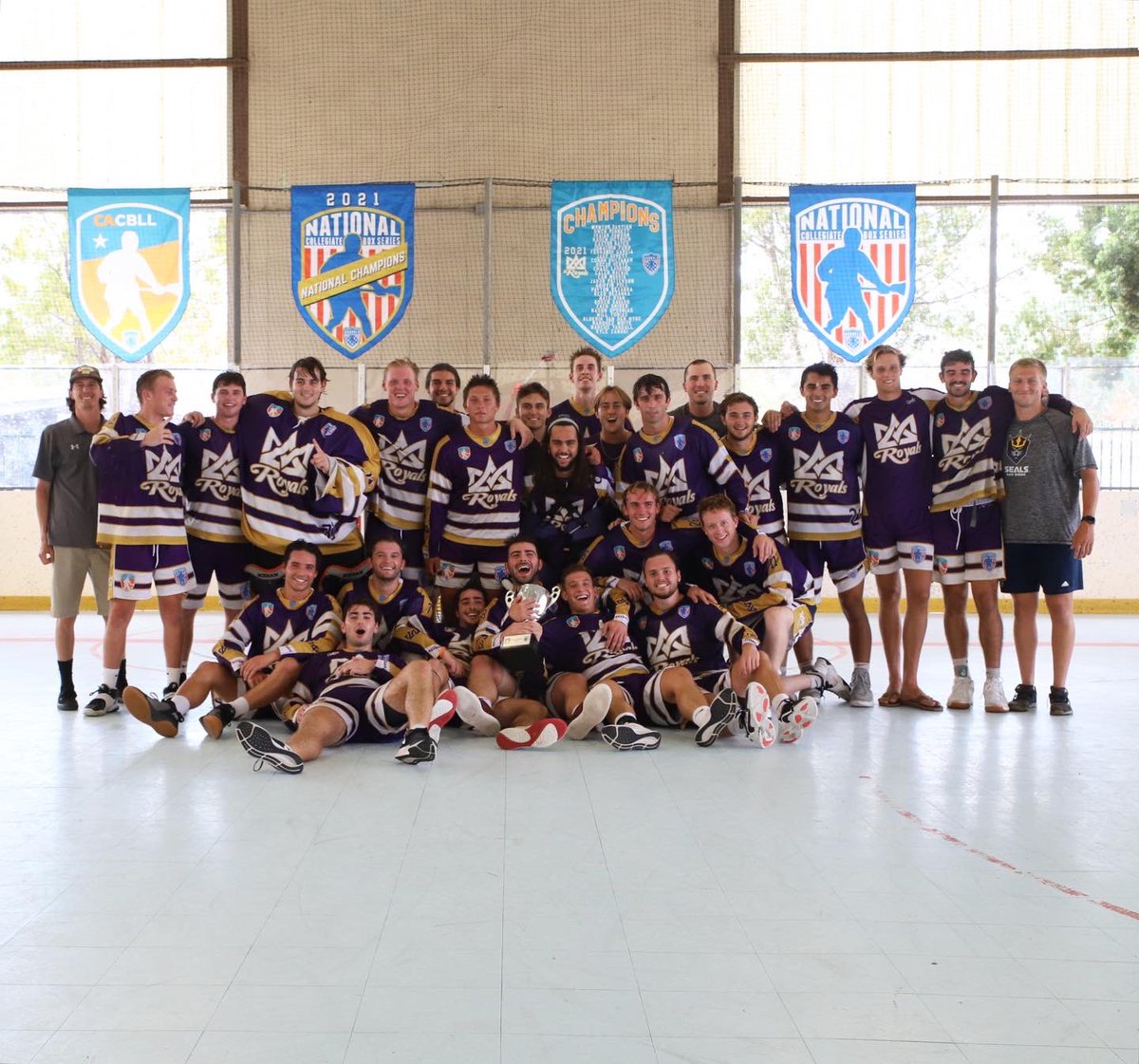 SealsLax's tweet photo. 👑👑🏆 @USBOXLA @CACBLL https://t.co/ya11TqMNvy