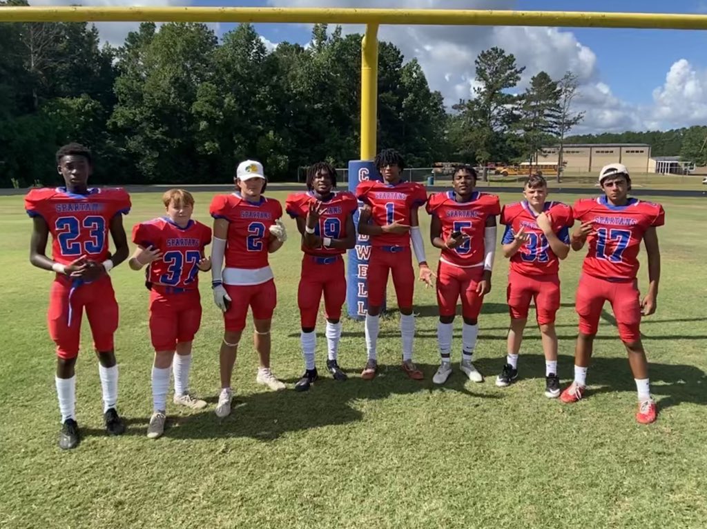 CoachCage82's tweet photo. Year 3 starts tomorrow, 1st one with these boys!!! #HeadTops https://t.co/shDRS6U6BE