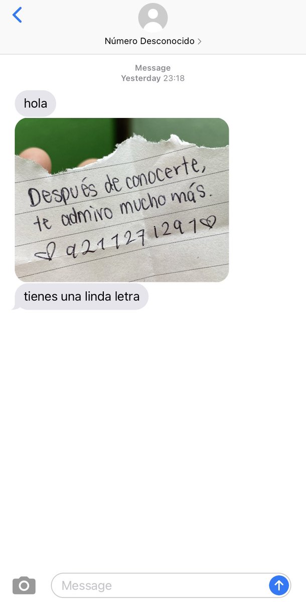 💿  sɪᴍɪʟᴀɢʀᴏ 💿

[#xiaoether/#xiaoaether | #aexiao au]

Aether decide lanzar un peluche del doctor Simi al escenario durante el concierto de 5WIRL, con la esperanza de que Xiao se de cuenta de la sorpresa que contiene.