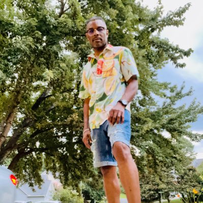 ncseegars's tweet photo. #NewProfilePic https://t.co/aKr7FOOcNW