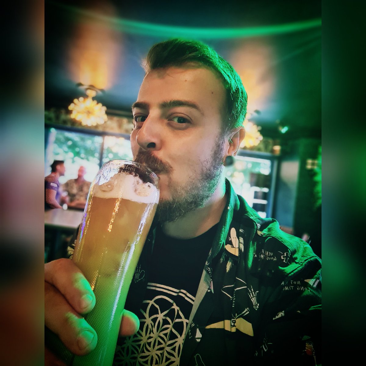 JasoBarker's tweet photo. Nommy drinks #cocktails #zombie https://t.co/PLr7P7PMD5