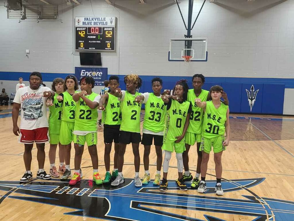 gonna run it back next year ‼️<a href="/mississippispa1/">Magnolia Pressure</a> <a href="/tyyllenn_6/">Tylen Morris</a> <a href="/td_davis12/">Danny G.</a>  <a href="/Taylen_morris3/">Tay ❄️✈️</a>