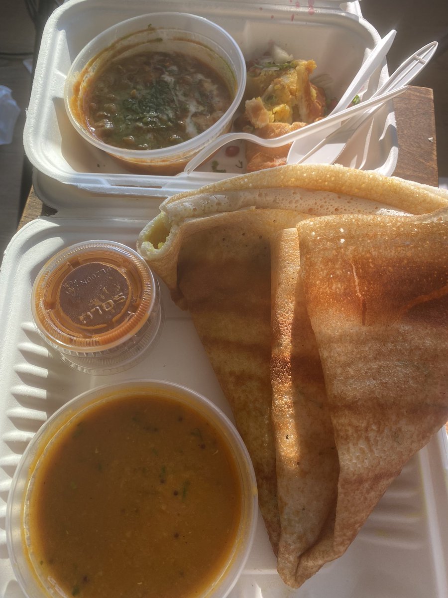 BratMindy's tweet image. $30 on vegan Indian food for supper… You already know what to do #PayMeBack 

enjoying supper by the lake with a gf.. knowing I will wake up whenever I want tomorrow and you’ll be waking up with the birds going to work for me! 🥰