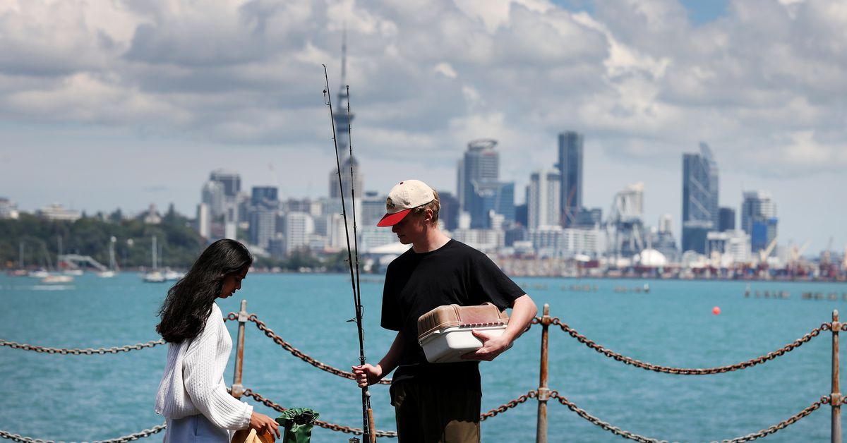 Reuters's tweet photo. New Zealand's borders fully open after long  pandemic closure https://t.co/EsDNM56jCt https://t.co/gkZFCGP0H6