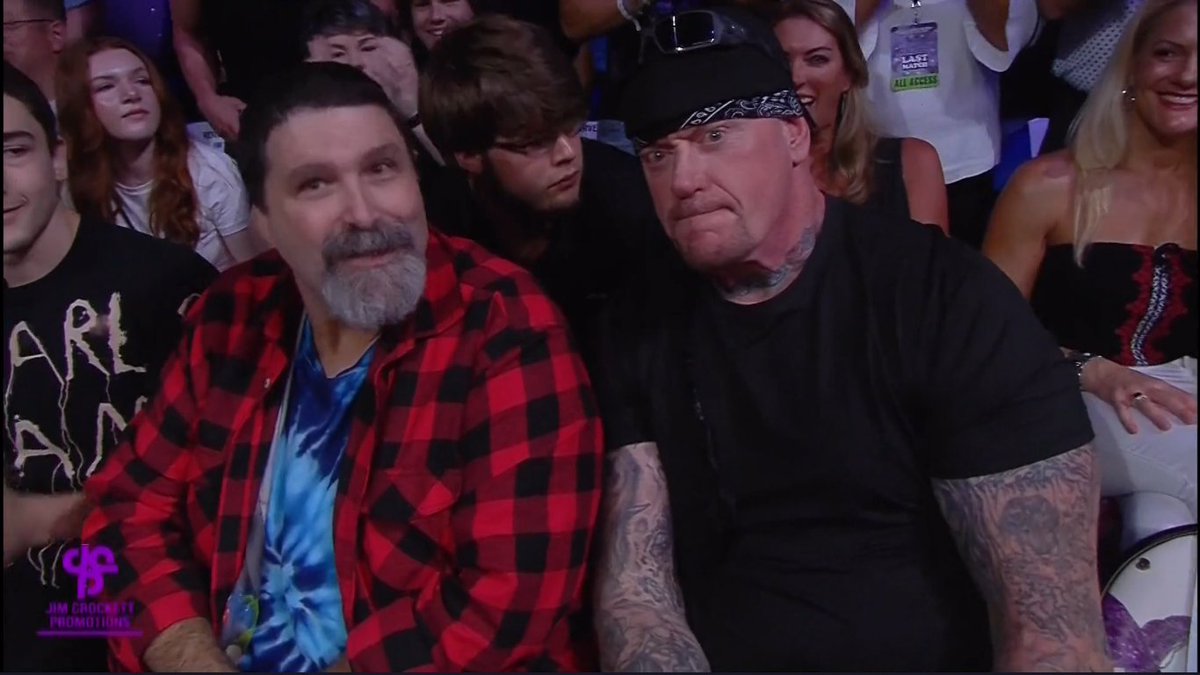 BRWrestling's tweet photo. The Undertaker and Mick Foley at #RicFlairsLastMatch https://t.co/3jPV4tvcoS