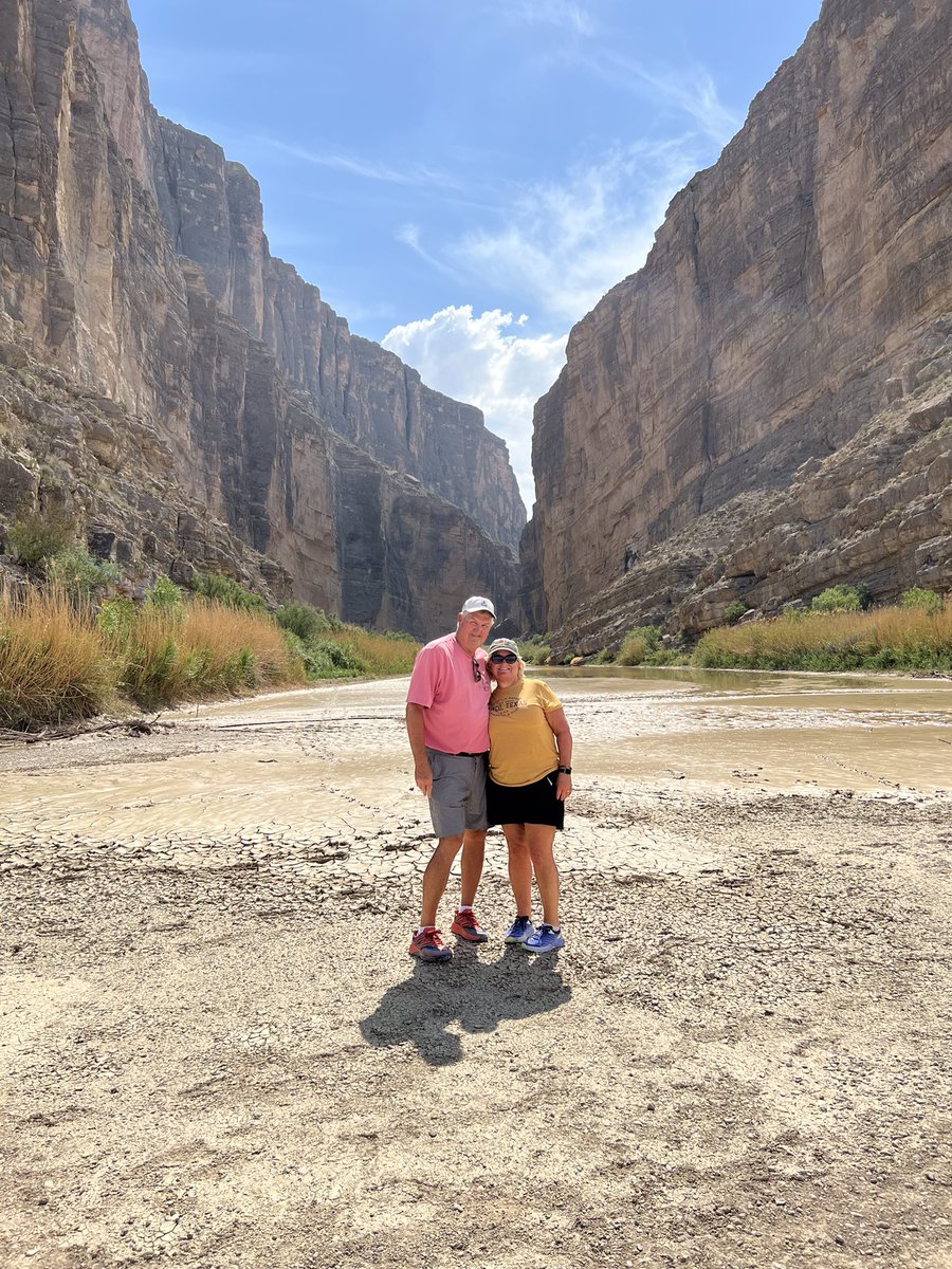 10,750 miles and 43 days on the road seeing National Parks in a Mustang convertible with <a href="/lizcomer/">beach</a> Finally took our honeymoon 30 years later! We hiked, we sled down dunes, and road jeeps in the desert. #DriveOfYourLifeContest #AmericaRocksTour <a href="/AdvanceAuto/">Advance Auto Parts</a>