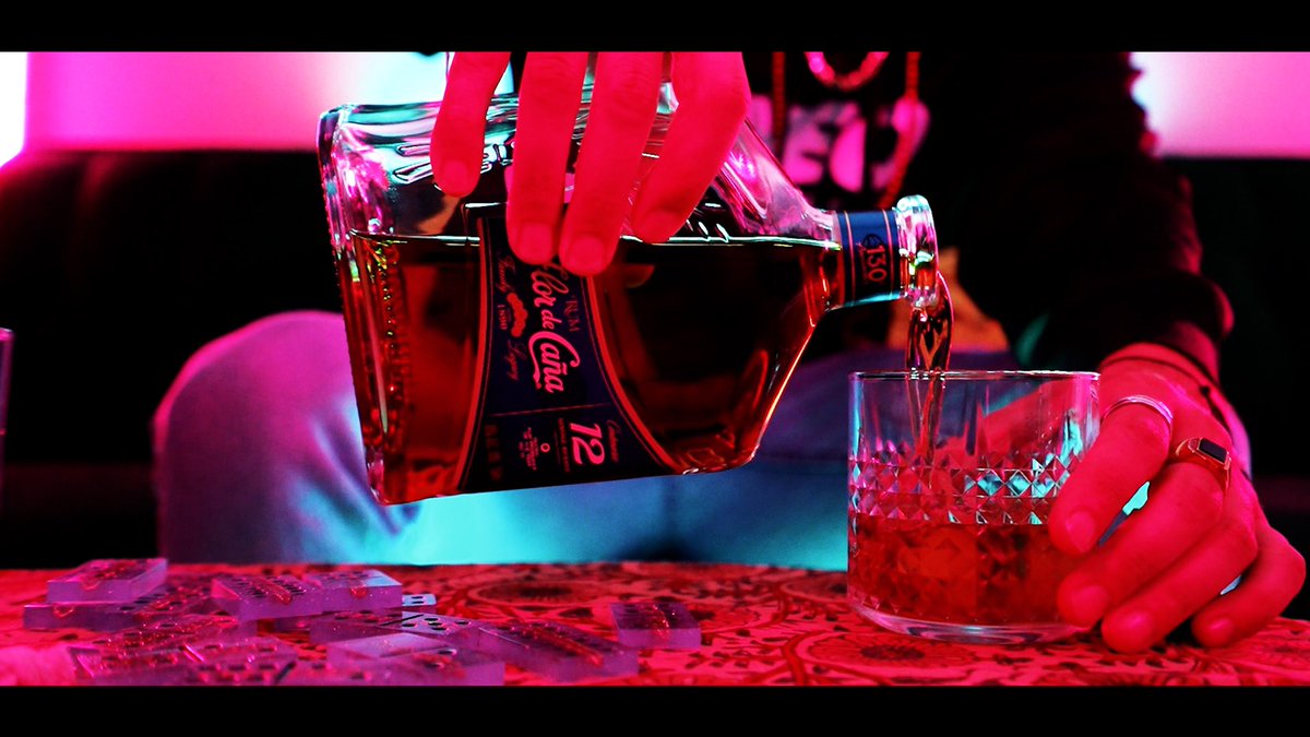 oddblueroses's tweet photo. “Not a latin king still been a latin king Bill Russell with the hustle need 11 rings” - @TheColdMedina | #KnightsInTropicana⚔️🌴

🥃🧊 “Life’s Cold” 🥶🎥 Now Live

https://t.co/pNwBEYeigv https://t.co/HvscCiXWJF