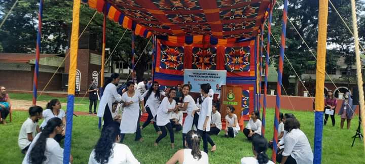 Creative medium used by d youth to voice their opinion on World Day Against Trafficking Of Persons,Use &amp;Abuse of Technology. 
The youth presented their thoughts, experiences through reciting poems,songs,music through guitar, violin.Not to miss d street play, dance &amp; flash mob.