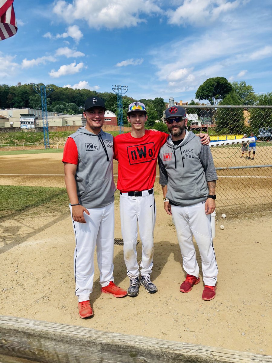 Brett Burger tweet media