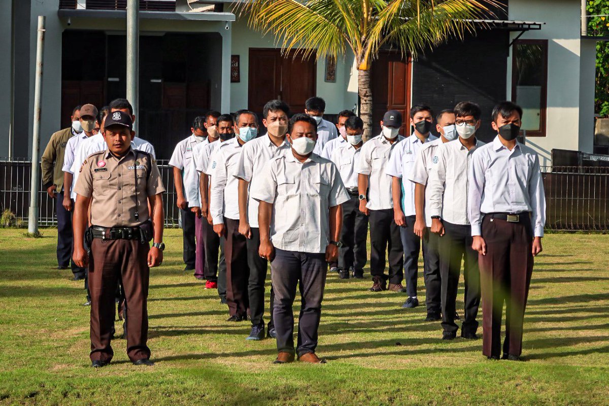 Jembrana (1/8) Apel Pagi BPISDKP. Semangat! #PusdatinKKP #PusdatinKKPjuara #PusdatinBerAKHLAKjuara #KKPAccelerate #KKPGOID #BPISDKP