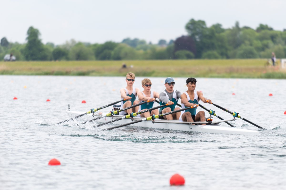 A Staple of College and Univeristy Rowing

King's long waterline helps fight boat check and porpoising, the large fin helps stabilise your crew and the higher rocker with responsive rudder makes this hull easy to manoeuvre, perfect for curvy venues.

#allhailtheking 
#letsreign