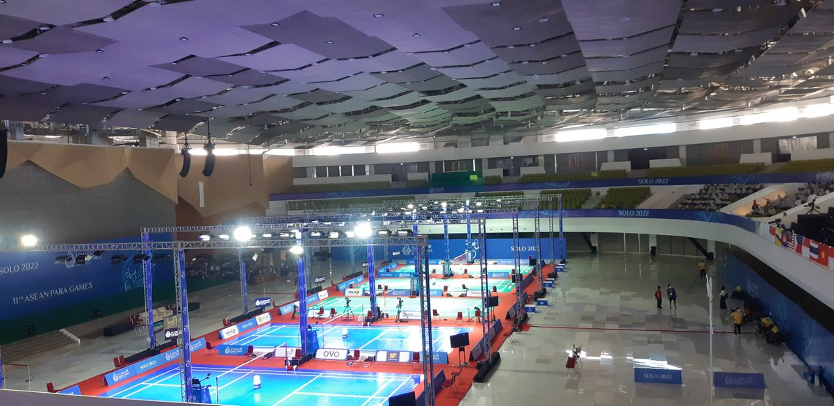 AjieQomarudin's tweet photo. Biar kayak yg lain ,  biar dikira kerja gak ngangggur nganggur amat😂 #work #indonesiaparagames #kotasolo #edutoriumums https://t.co/geMtRM7X24