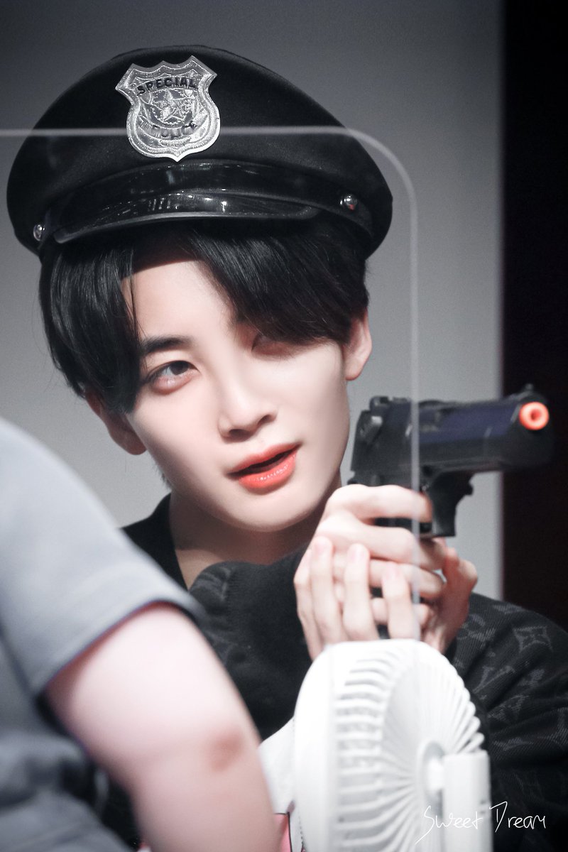 jeonghnt tweet picture