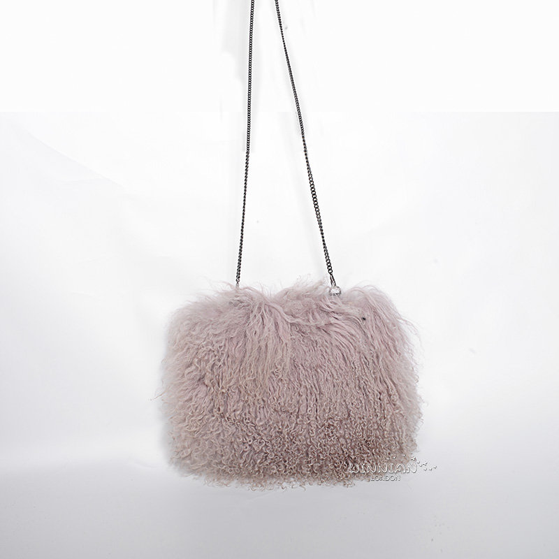 WinnianL's tweet photo. Style up your daily outfits with this lambskin bag. #ootd #bag #lambskin #wool #woolbag #accessory #fashionaccessory #fashionstyle #ladyfashion #ladystyle #girlsfashion #gitlstyle #daily #new #handmade #furry #picofday #style #outfit #ladyoutfit #ladybag https://t.co/uPKqNAX9a3