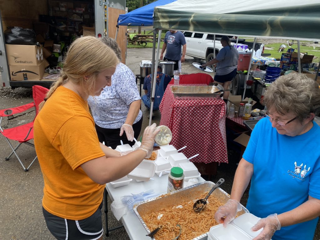tjmcamis's tweet photo. Thank you Eastern Kentucky for allowing MTO church to come into your community to serve and be blessed by you! Continue to pray for these communities! https://t.co/QXMXigUhZD