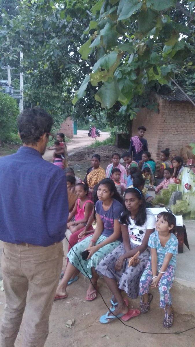radiogunjan's tweet photo. #iycf #cr4change Narrowcasting in Deogaon @radionamaskar https://t.co/CF9k8pS1it